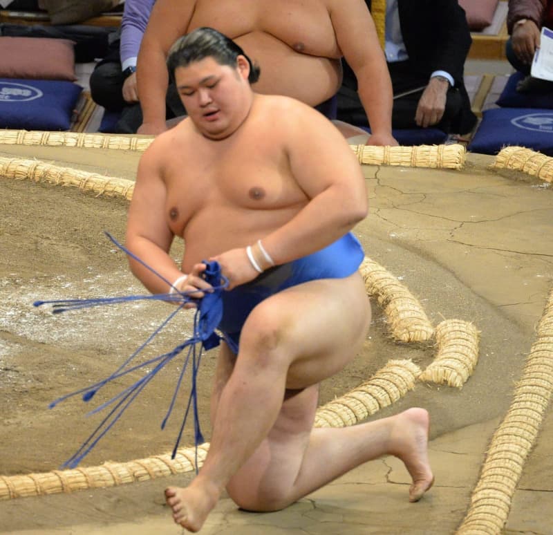 Onosato loses for the first time, loses all wins in Juryo ``We haven't been able to get a satisfactory sumo match.''