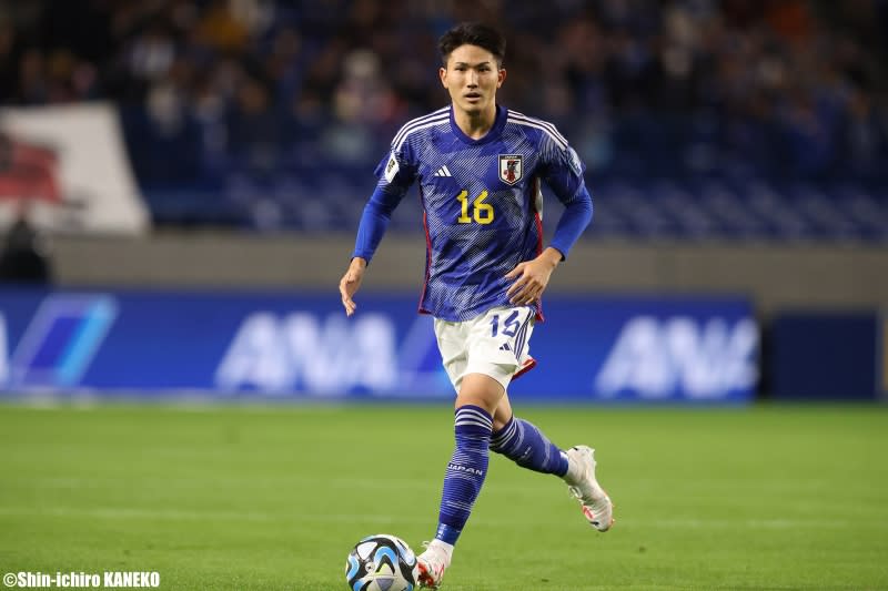 ``Until now, I may have been evaluated only for my defense...'' Tsuyoshi Watanabe, who returned to the national team for the first time in four years, has a presence on the offensive side as well.