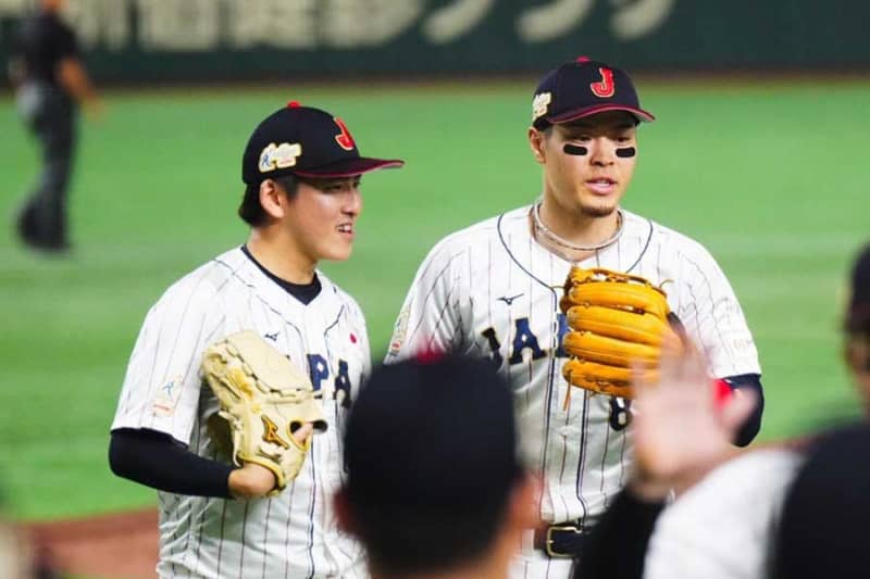 韓国走者を諦めさせた侍Jの“2秒ゲッツー”話題　佐藤輝明が「本当にうまい」「マジで声出た」