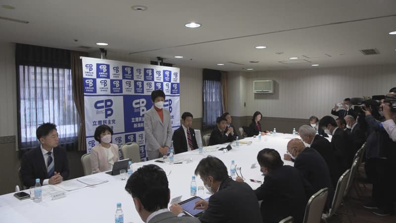 ``There is still a possibility that the House of Representatives will be dissolved by the end of the year,'' said Chinami Nishimura, representative of the Niigata Prefectural Democratic Party of Japan.