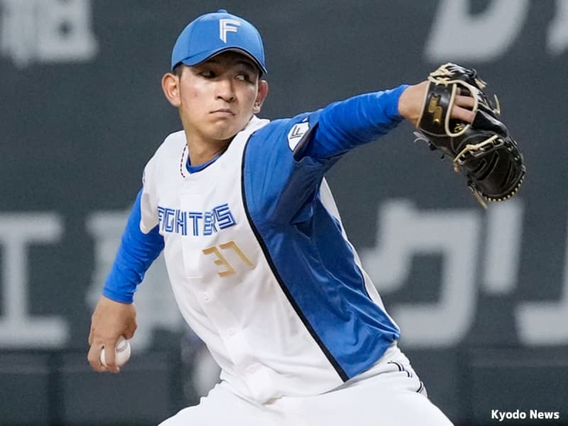 Nippon-Ham's Kakinoki re-signs for development, pitched in 33 games on the farm this season and has an ERA of 2.21