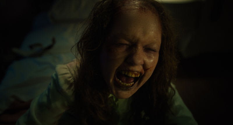 Unwanted reunion after 50 years Chris McNeil VS demon-possessed girl "The Exorcist: Believers"...