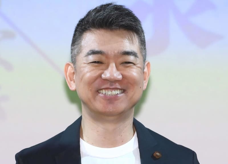 Mr. Toru Hashimoto's Expo ring ``A good example of economic measures through fiscal stimulus'' ``2800 billion yen has an economic effect of 3 trillion yen'' Active PR...