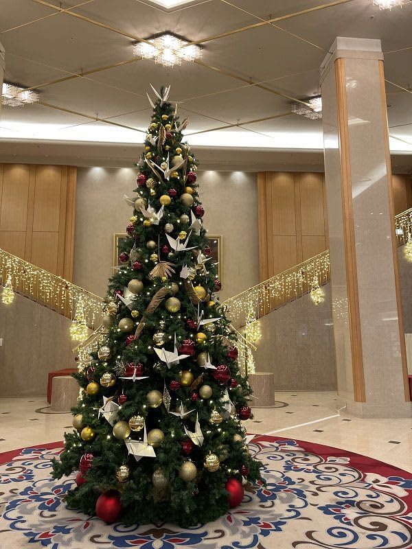【リーガロイヤルホテル広島】サステナブルなクリスマス館内装飾＆サンタクロースに会えるイベント開催！