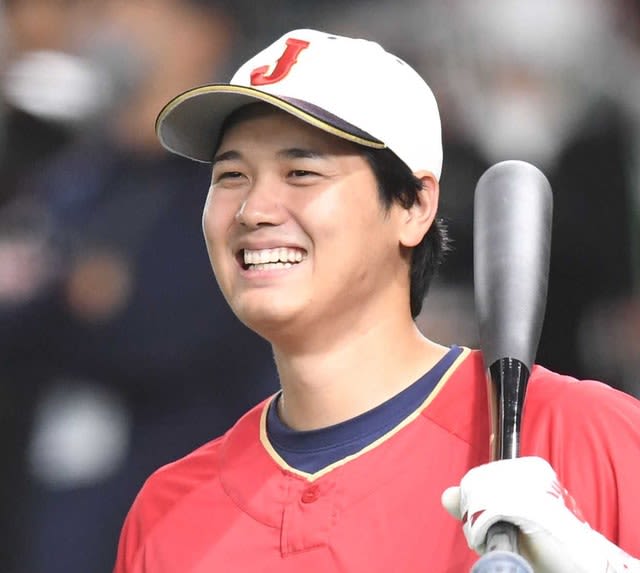 Shohei Otani is by far the number one celebrity who "want you to be a physical education teacher", who is his homeroom teacher?We asked elementary and junior high school students