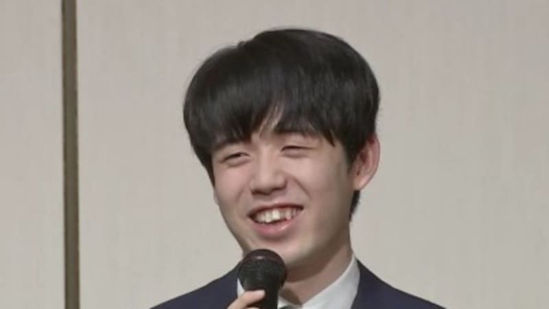 藤井聡太八冠「対局や仕事は週に1、2回。それ以外は休日」トークショーで明かした日常　休みは将棋…
