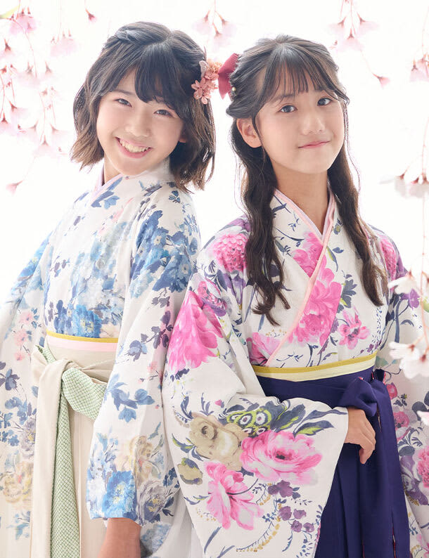 Sweet Mummy's "Elementary School Graduation Hakama" that doesn't require dressing up has a beautiful interior design from the UK with a one-of-a-kind hand-printed pattern...