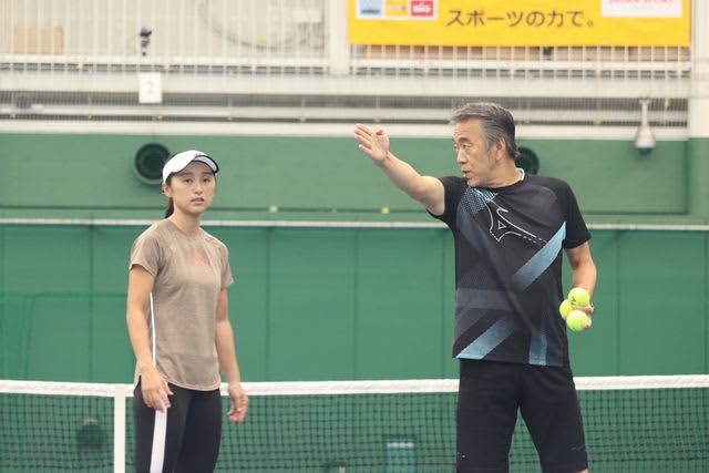 Trainer Masahiro Sato, who has coached top athletes such as Misaki Doi, says that the never-ending training is "just right from the beginning...