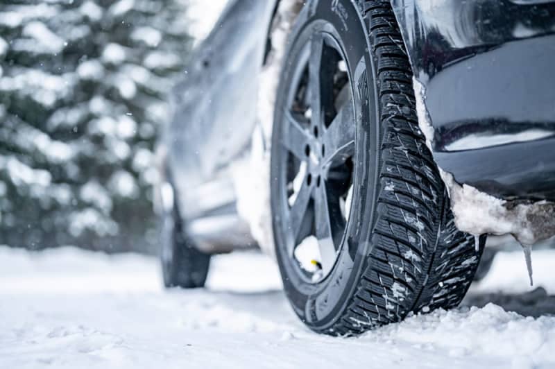 ``Tires falling off'' is not limited to large vehicles!? Before changing to winter tires, check the ``signs of falling tires'' and ``preventing them...''