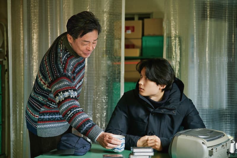 “Everything at Dawn” preview and scene photos capturing the daily lives of Yamazoe-kun (Matsumura Hokuto) and Fujisawa-san (Kamishiraishi Mone) have been released