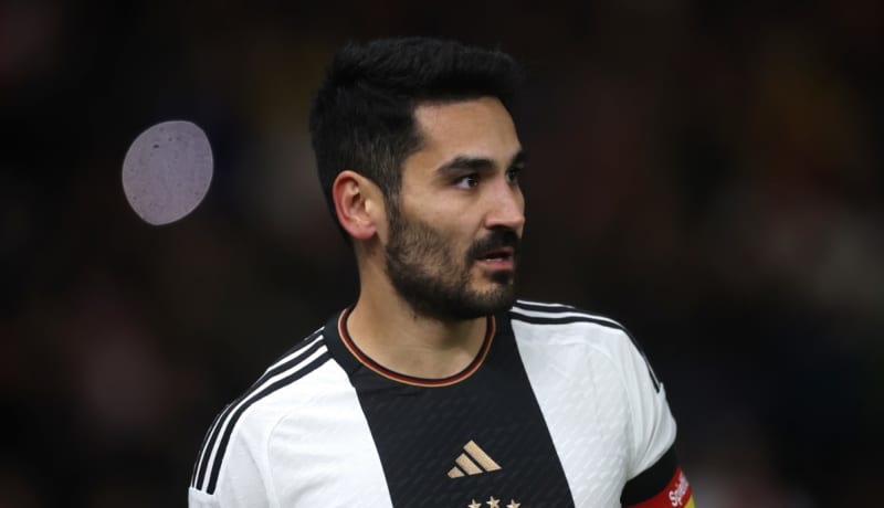 Germany loses again after Sane is sent off...Captain Gundogan: ``It can't get any worse than this''