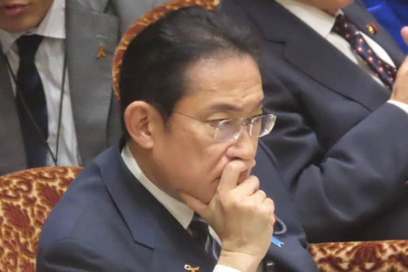 Prime Minister Kishida announced that he would consider lifting the freeze on the trigger clause, but the reaction was not so good: ``We're back to considering it again.''