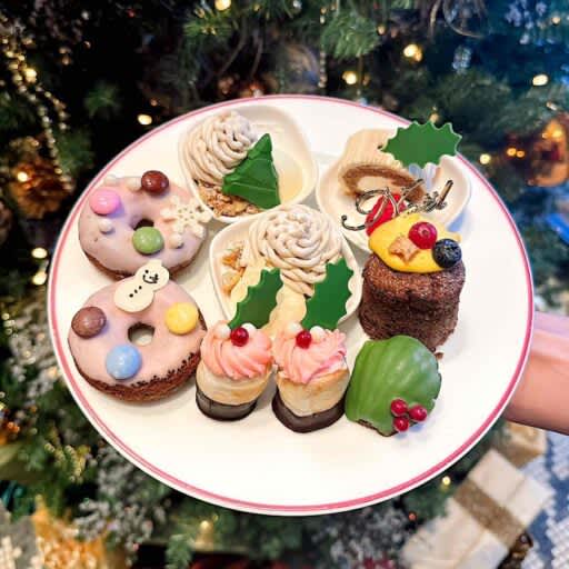 【セント レジス ホテル 大阪】クリスマスの装い!｢チョコレートアトリエ アフタヌーンブッフェ｣