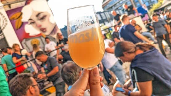 【スペインビール探訪記】11カ国45のブリュワリーがバルセロナに集結！Mash Beer Fe…