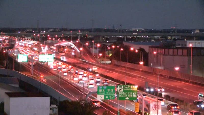 ⚡｜【速報】東名高速上り 19kmの渋滞　23日夜にかけて渋滞続く