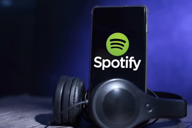 Google grants preferential fees to Spotify.4% in-store, 0% for independent payments