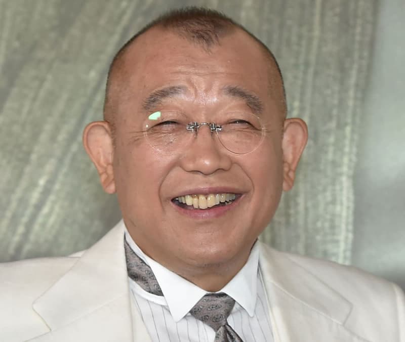 ``The master's aura can be seen even when wearing a mask'' Shofutei Tsurube is reflected in the broadcast of a sumo match, causing a huge uproar online...
