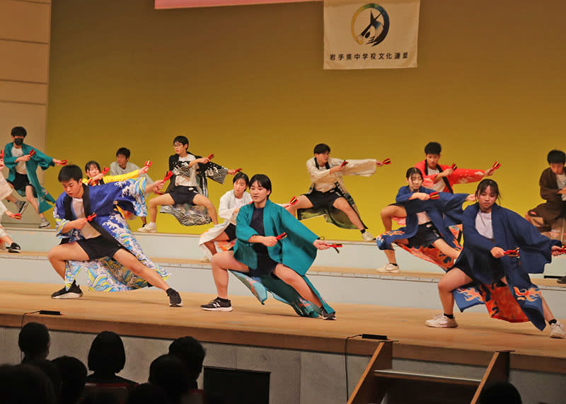 Prefectural Sobun Festival opens in Morioka with students excited on stage