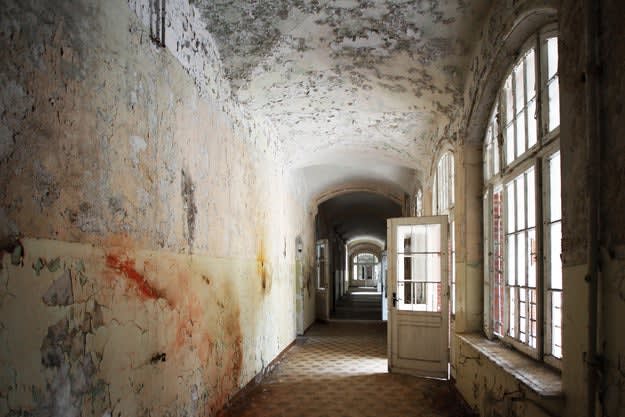 [Video] I can almost hear the children's voices...14 ruins around England
