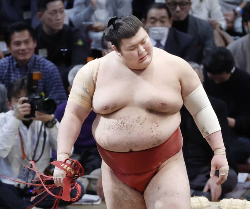 PV fans applaud in Atami Fuji's hometown Shizuoka