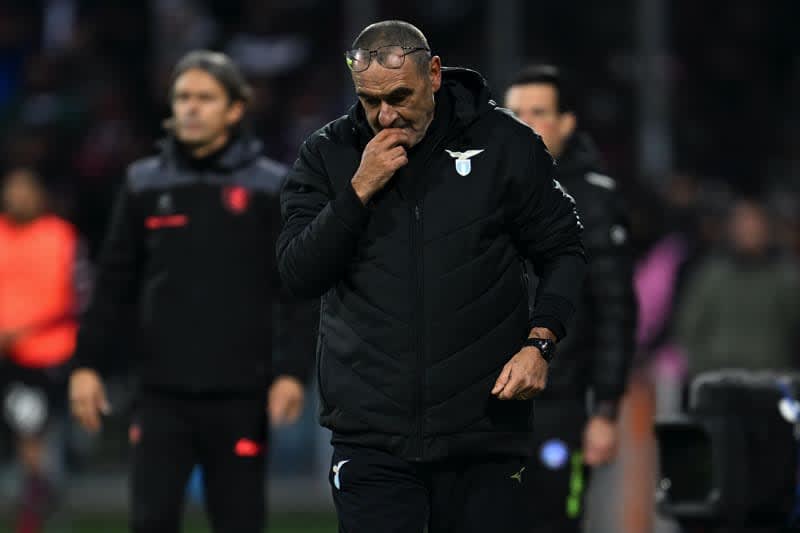 Sarri, who is without a win in three games, is disappointed by the come-from-behind loss: ``Something clearly hasn't gone right.''