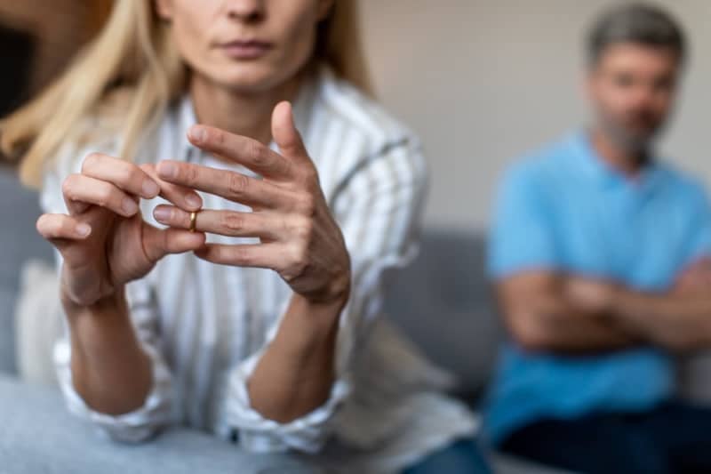 A 60-year-old man is considering divorce at a mature age, taking advantage of his retirement age. Are there any precautions to take when getting divorced at a middle age?