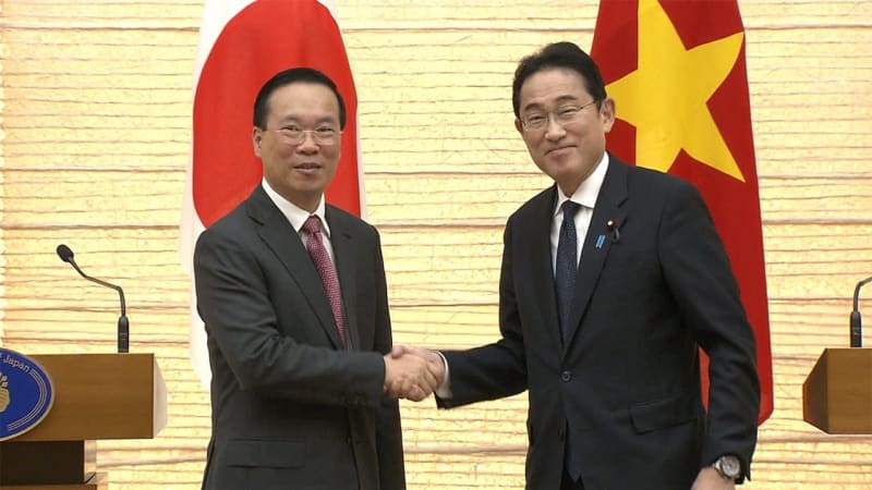 日・ベトナム首脳が会談　中国念頭に安保協力確認