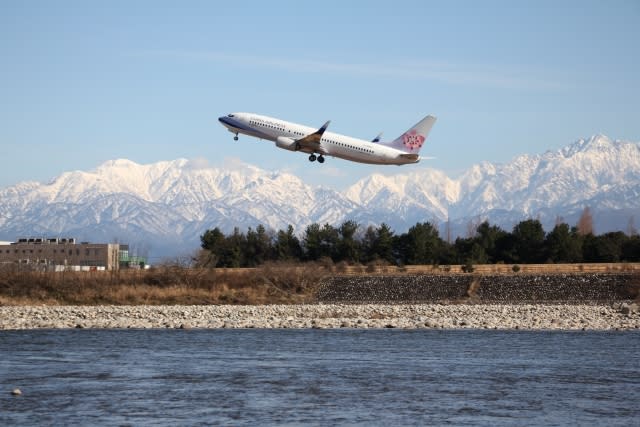 チャイナエアライン、1月〜3月に富山へ！週2便で臨時便を運航