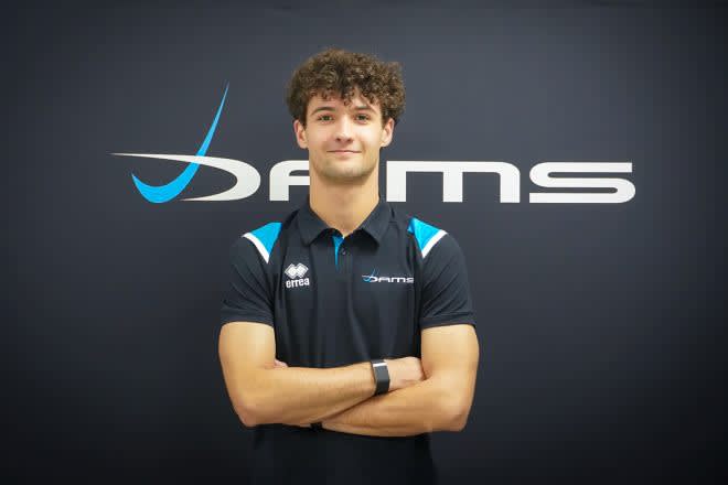 Dams appoints Jack Crawford, who left Red Bull training, in 2024 FIA F2