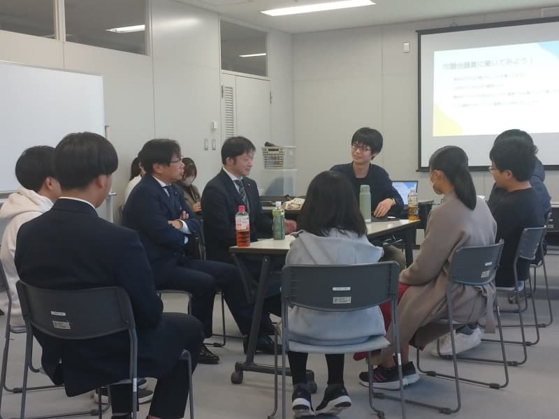 政治を身近に！大学生が取り組む“若者と政治の接点づくり”　市議「『何とかせねば』と責任を感じて…