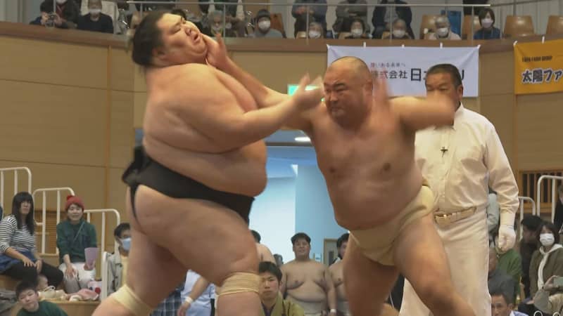 The traditional event that has been going on since the Edo period, “Otoi Grand Sumo,” has begun!“Chigo enters the ring” in the pro-am showdown...