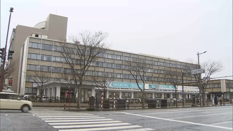 A 10-year-old male junior high school teacher accused of molesting a teenage woman at a hotel in Hachinohe City was dismissed from his job after being arrested...