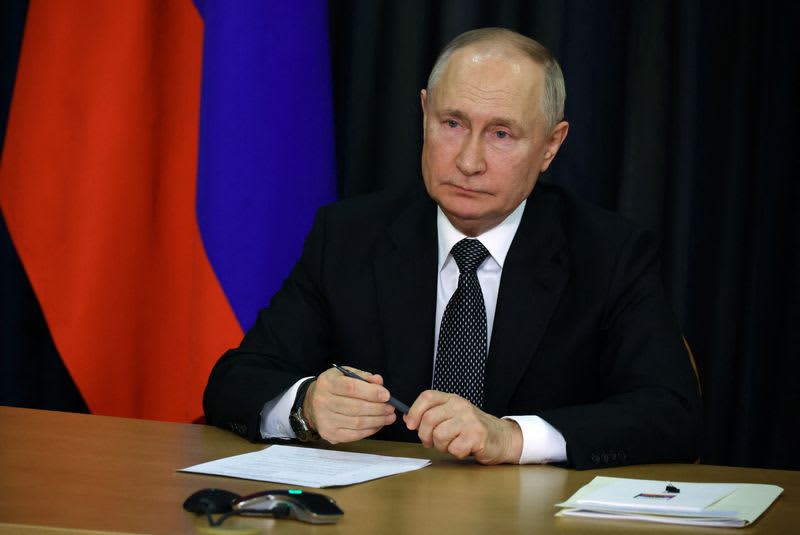 プーチン氏、「干渉は侵略行為」と西側に警告　来年の大統領選控え