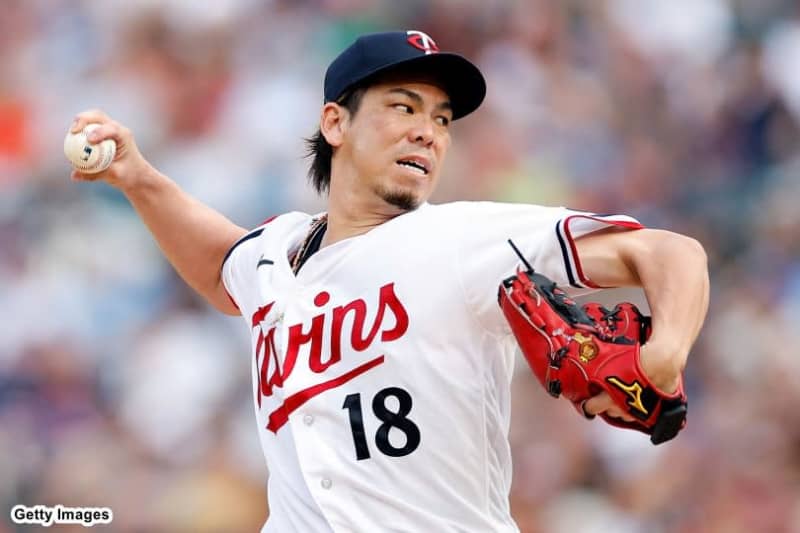Kenta Maeda officially signs with the Tigers!Kida and Nomo belonged in the past.