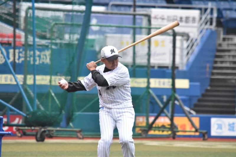 Lotte announces next season's coaching staff Coach Kosaka has lost his defensive coordination due to acute lumbar compression fractures...