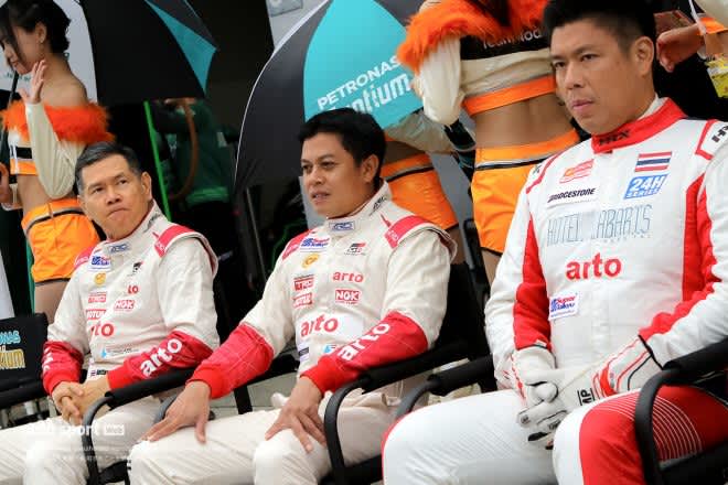 Three Thai drivers completed the final race of the Super Taikyu.Considering participating in Team Thailand next season