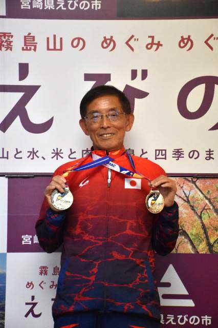 Gold medal to his late wife, Asian Athletics, Fujisaki (Ebino) runs well
