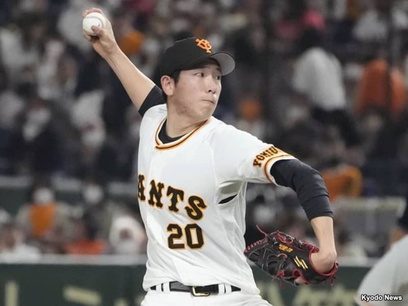 Giants manager Abe: ``I'll ask him to pitch the opening pitcher.'' Togo will be the opening pitcher for next season. ``I'm surprised because this is the first time I've been told this.''
