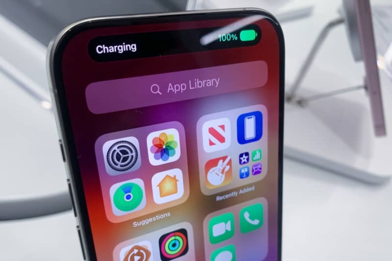 Former Apple worker reveals top 7 iPhone hacks …
