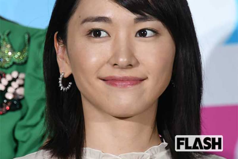 Yui Aragaki praised for her acting in the movie "Seigo"... "Okinawa's beautiful girl" turned into "woman with dead eyes" [with photos]