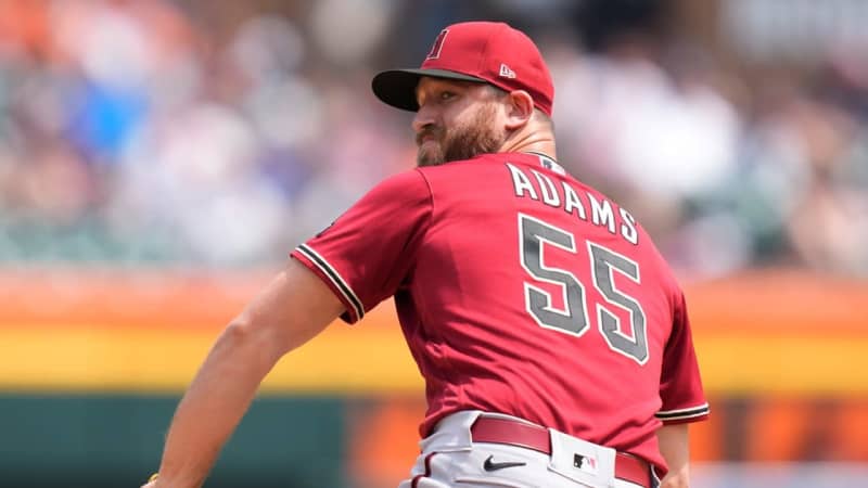 Mets strengthen bullpen, agree to one-year contract with Austin Adams