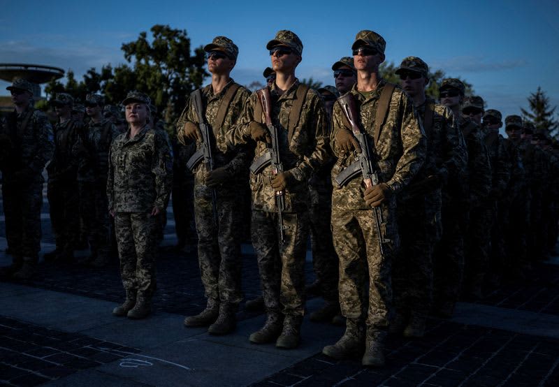 Focus: Ukraine's military is severely exhausted, and mobilization feels unfair as war drags on