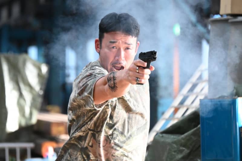 Former K-1 fighter Musashi appears in ``Kyo Kara Hitman'' as the ``last difficult enemy'' ``Such a horrible person...
