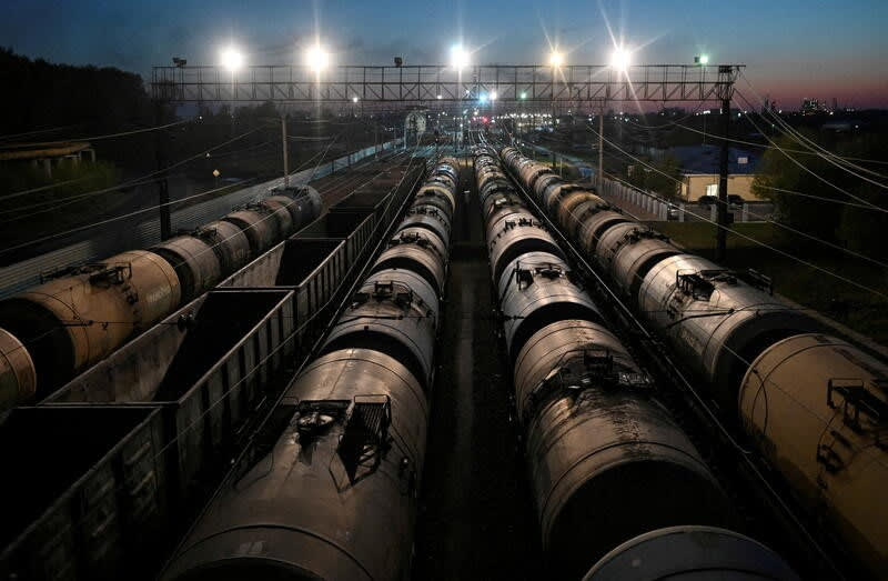 Crude oil futures drop 2%, skepticism over OPEC+ voluntary production cuts