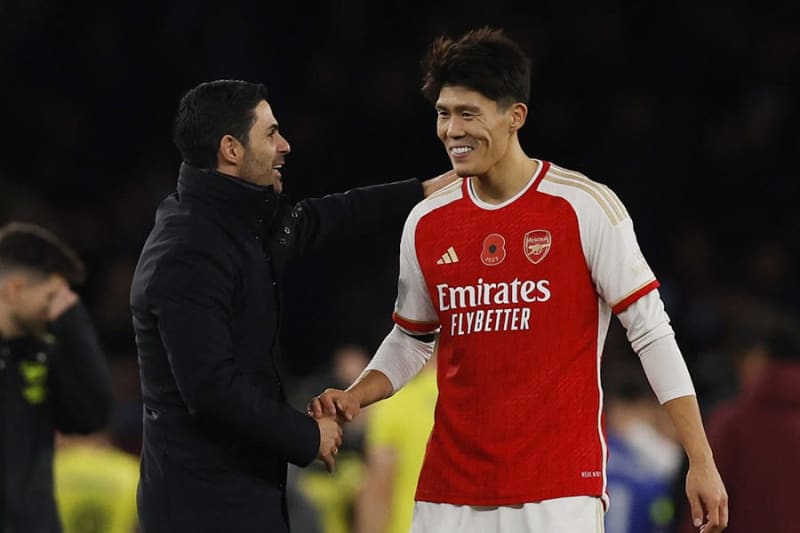 Takehiro Tomiyasu begins negotiations with Arsenal to extend contract, reports UK: ``An essential piece of Arteta's system''