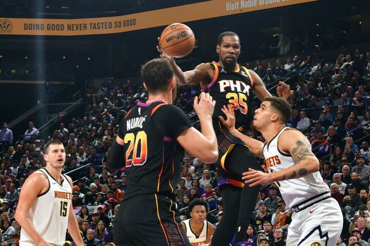 The Suns lose to the champion Nuggets...Durant fails to make a mark as he rises to 10th place on the all-time scoring list.Yuta Watanabe this season...