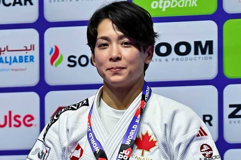 ``Slam dunk victory theory'' acquired by world judo champion Christa Deguchi, who selected Canadian nationality to enter the Olympics