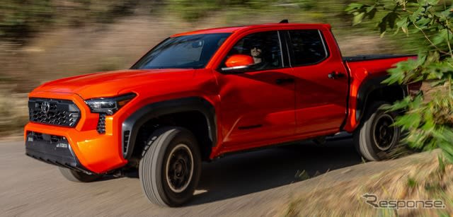 "TRD Off-Road" installed on Toyota's new pickup truck "Tacoma"...Bilstein suspension installed
