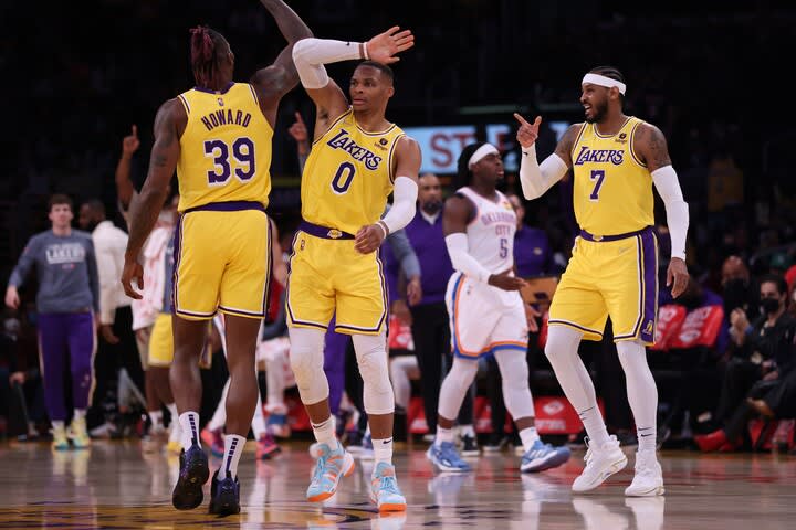 ``We were too old.'' Ariza, who was in the team at the time, analyzes the factors behind the Lakers' disastrous defeat in 2022. ``Melo...