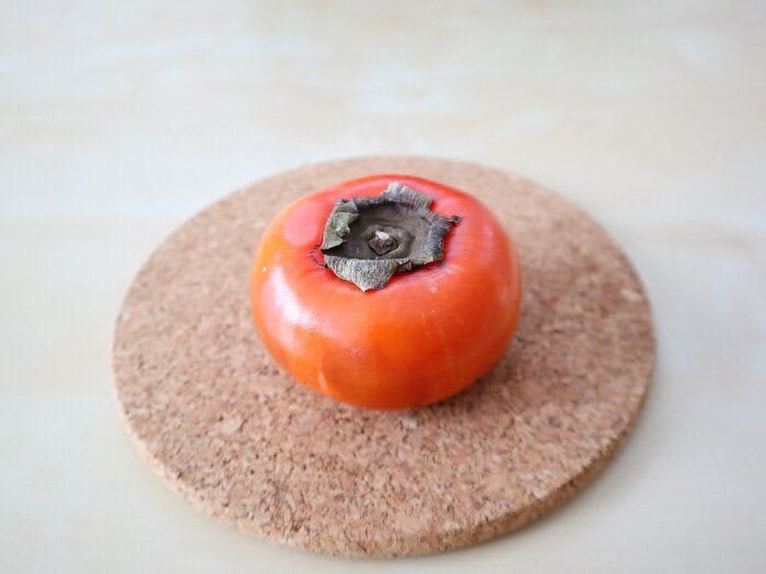 Don't throw it away! What is the smart way to use “overripe persimmons”?
